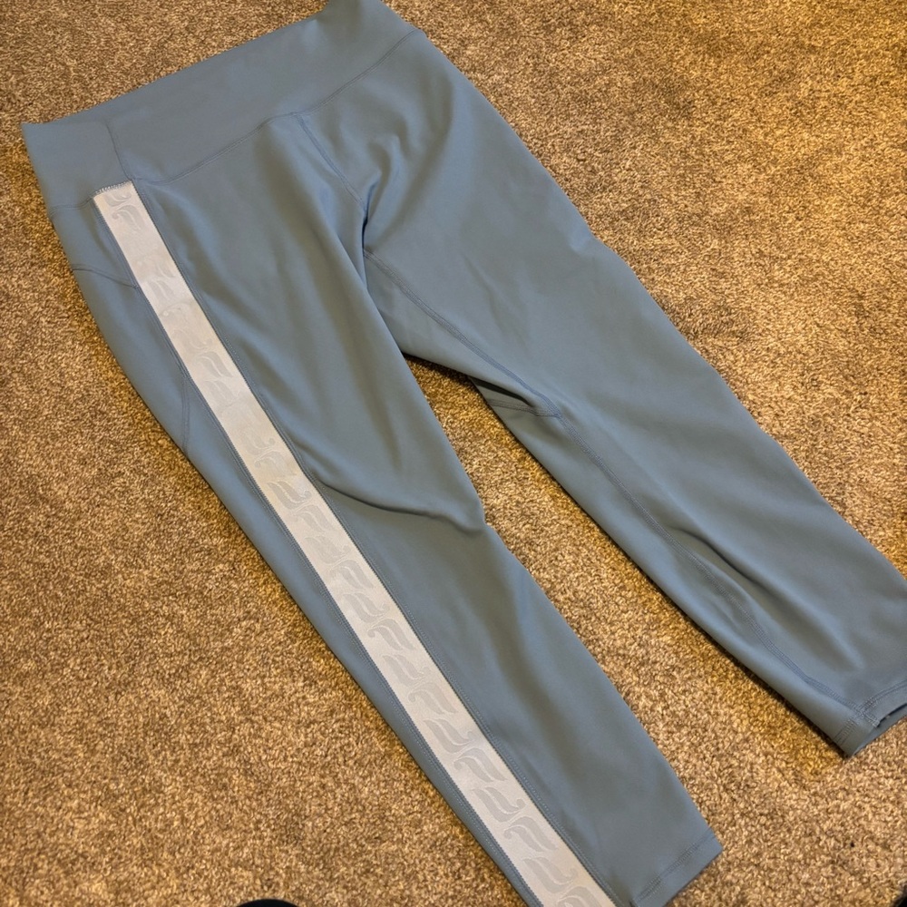 FABLETICS LEGGINGS - Picture 4 of 4